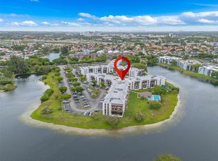 Peninsula, Miami, FL 33184