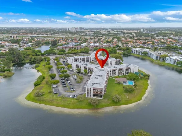 1350 SW 122nd Ave APT 317, Miami, FL 33184