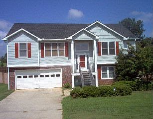 2nd image of 464 Bee Maxey Rd