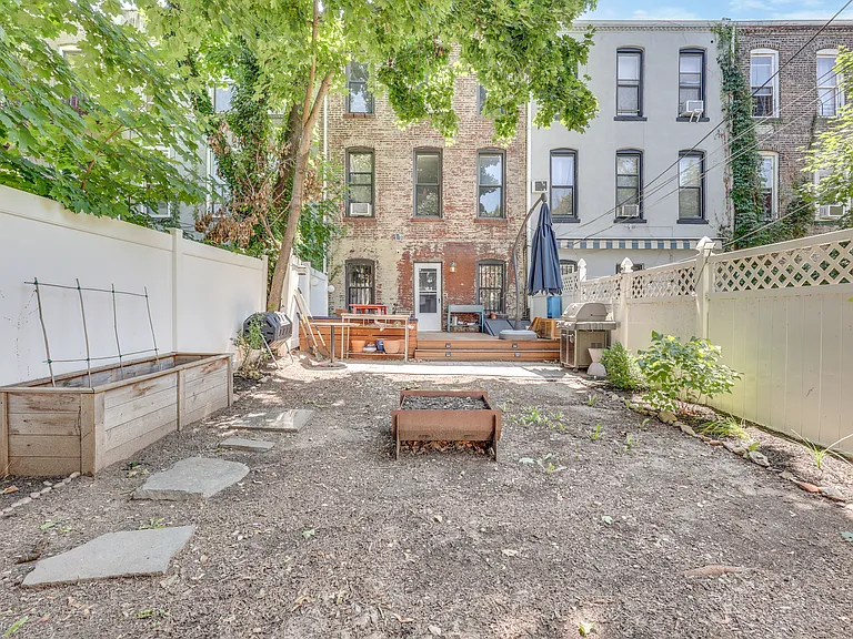 93 Pilling St #1 — Photo 17