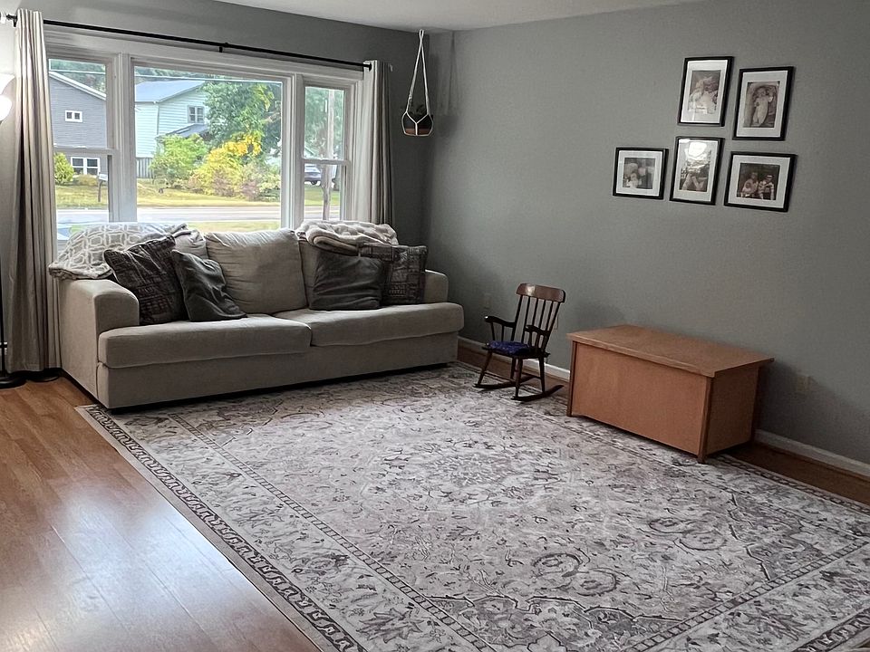1st image of 292 Marble Island Rd #292