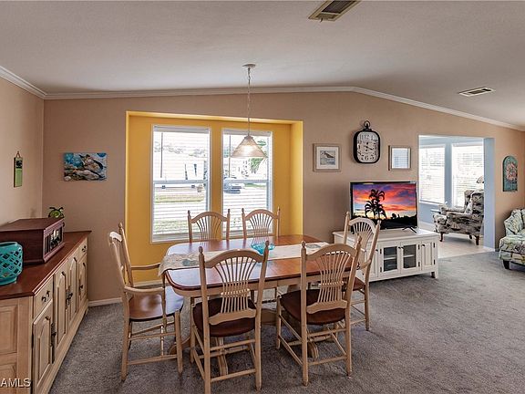 4th image of 222 Flamingo Blvd