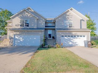 17548 W 111th Pl, Olathe, KS 66061