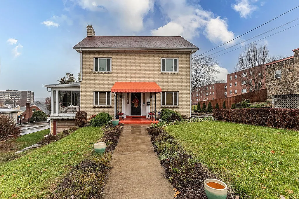 111 Bierer Ln photo 1