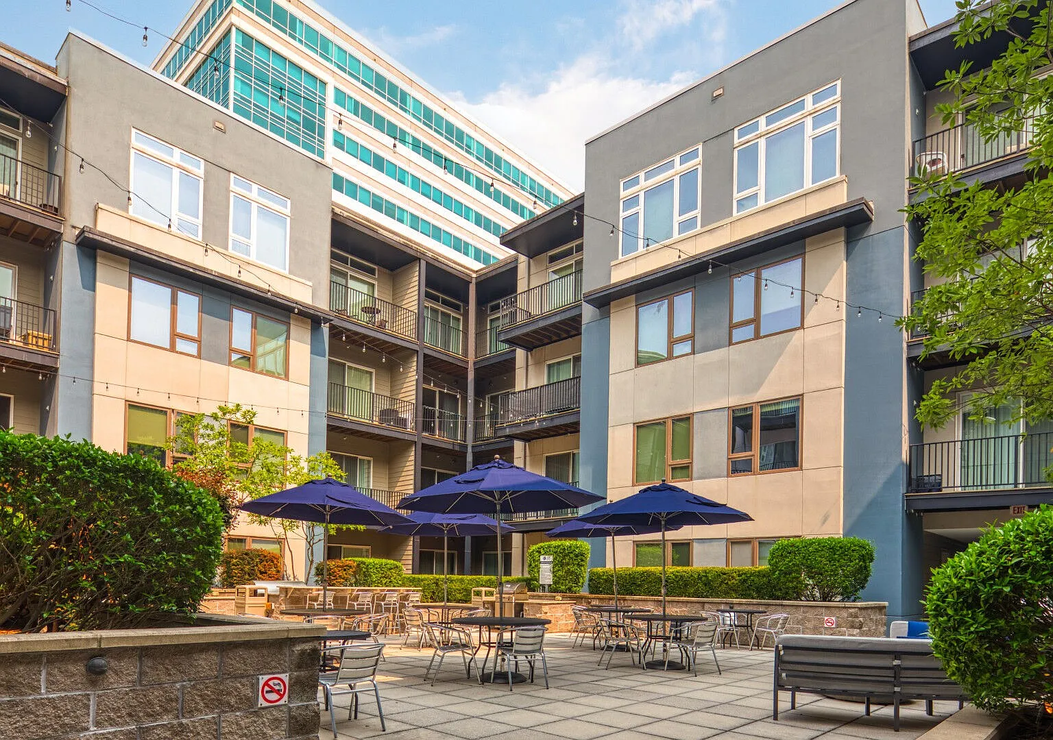 Encore 4505 at Town Center Apartments — Photo 1