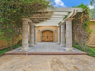 4145 Old Adobe Rd, Palo Alto, CA 94306