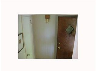 412 Edgewood Rd, Pittsburgh, PA 15221