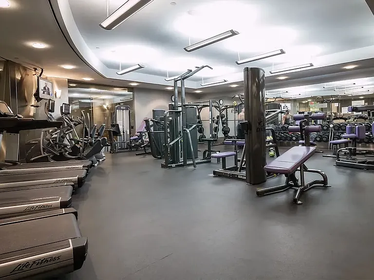 120 Riverside Blvd #Penthouse 1J — Photo 15