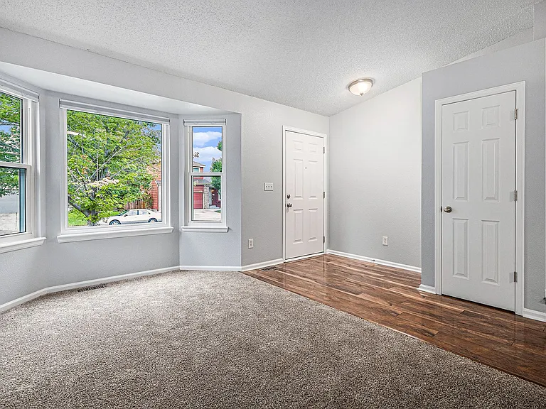 11316 Rodeo Cir — Photo 3