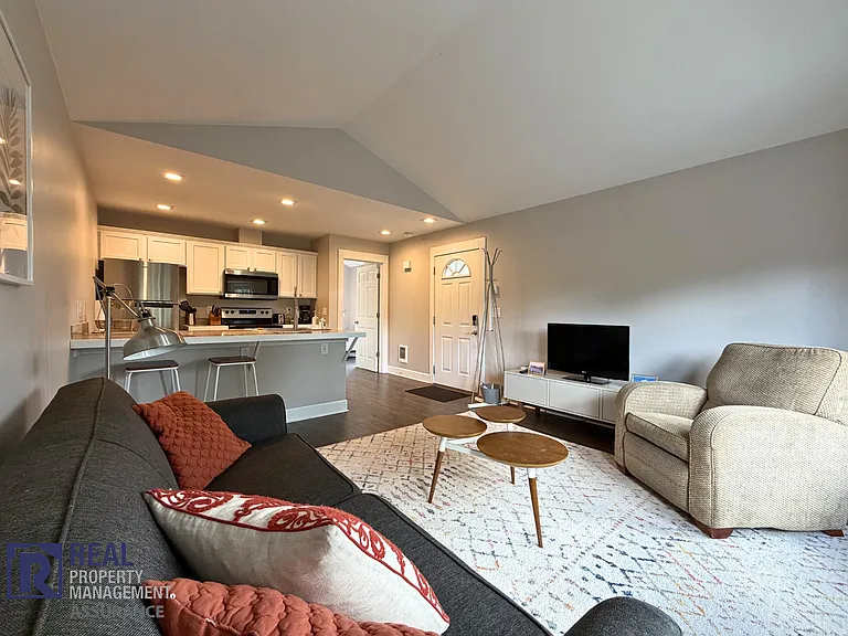 4511 SE 40th Ave #A — Photo 4