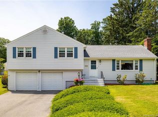 15 Eddy Ln, Newington, CT 06111