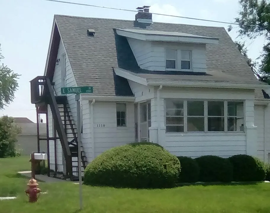 1118 E Samuel Ave #2
