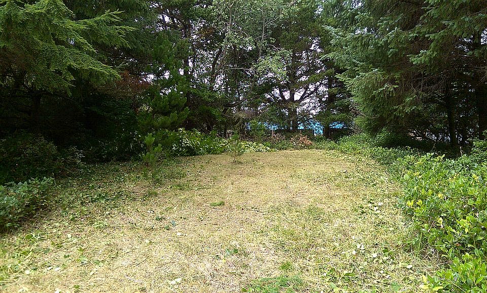 2nd image of 164 Ocean Lake Way NW