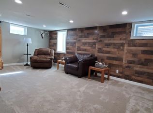 1307 E 17th St, Hays, KS 67601