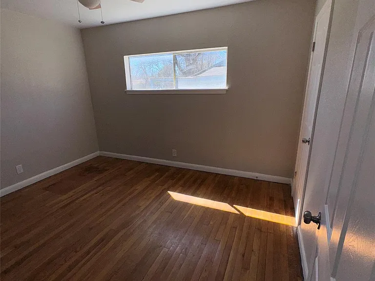 214 Linda Dr #A — Photo 10