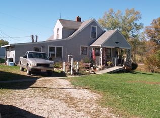 26503 Andrews Rd, Vinton, OH 45686