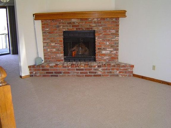 4th image of 202 W 132nd St