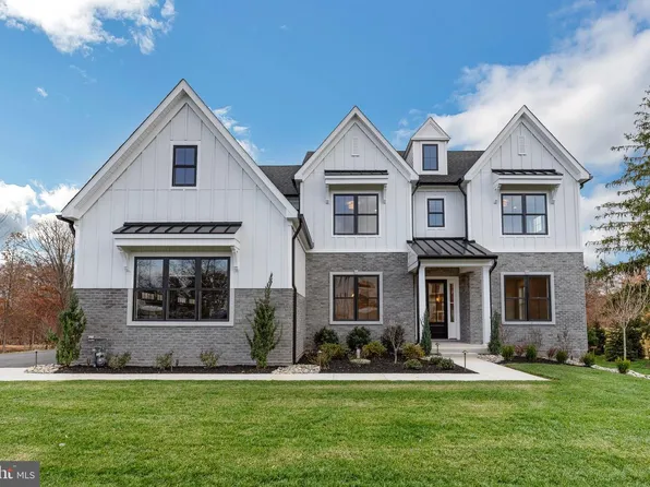 726 Penllyn Blue Bell Pike, Blue Bell, PA 19422