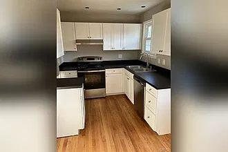 3 bed, 1224 sqft, $2,800 — Photo 4
