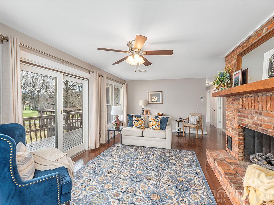 1st image of 85 Dawn Ln