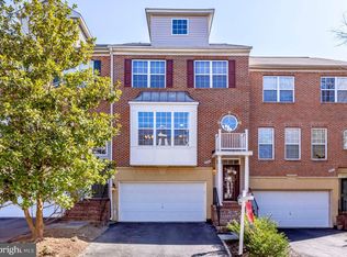 2969 Kildare Ln, Fairfax, VA 22031