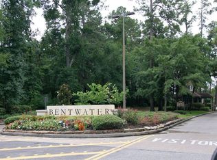 66 Wick Willow Rd, Montgomery, TX 77356