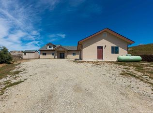 29301 Skyline Dr, Tehachapi, CA 93561