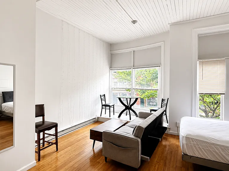 139 Washington St #202 — Photo 1