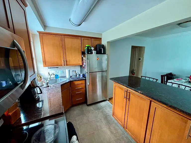 25707 Woodward Ave #207 — Photo 6