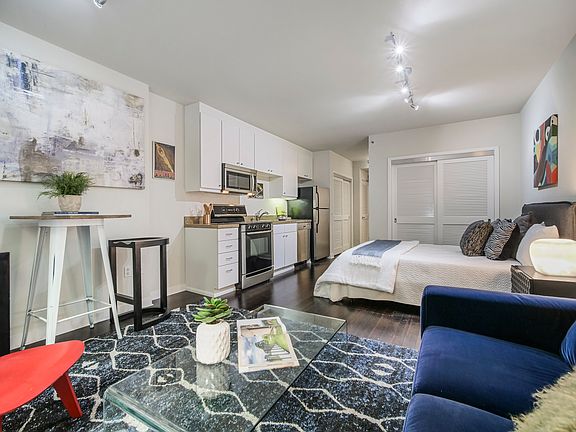 2nd image of 199 New Montgomery St Unit 212