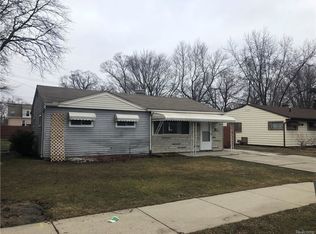 14805 Chesterfield Ave, Warren, MI