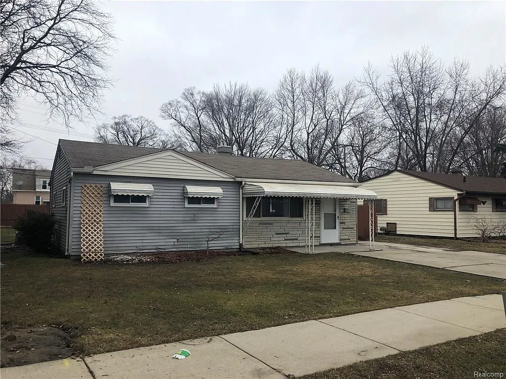 14805 Chesterfield Ave photo 1