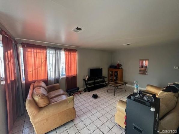 denver-colorado-444262140 picture