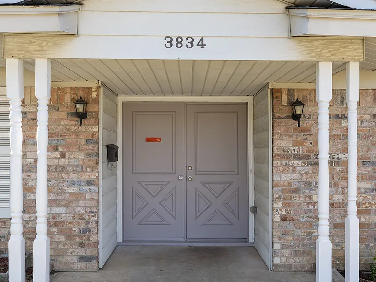 3834 Bremerton St — Photo 3
