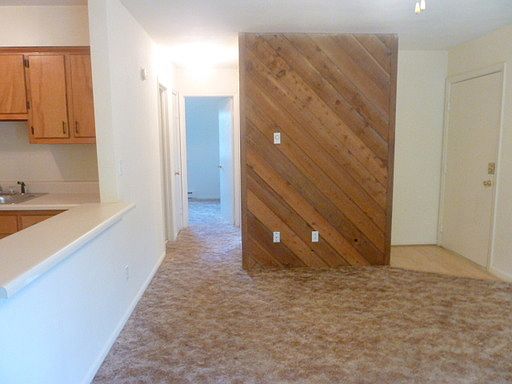 4th image of 1367 E Ocean View Ave APT 06