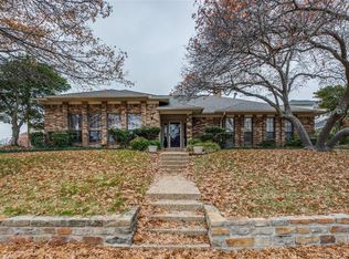 9906 Winding Ridge Dr, Dallas, TX 75238