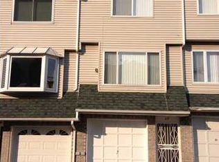 67 Courtney Loop, Staten Island, NY 10305