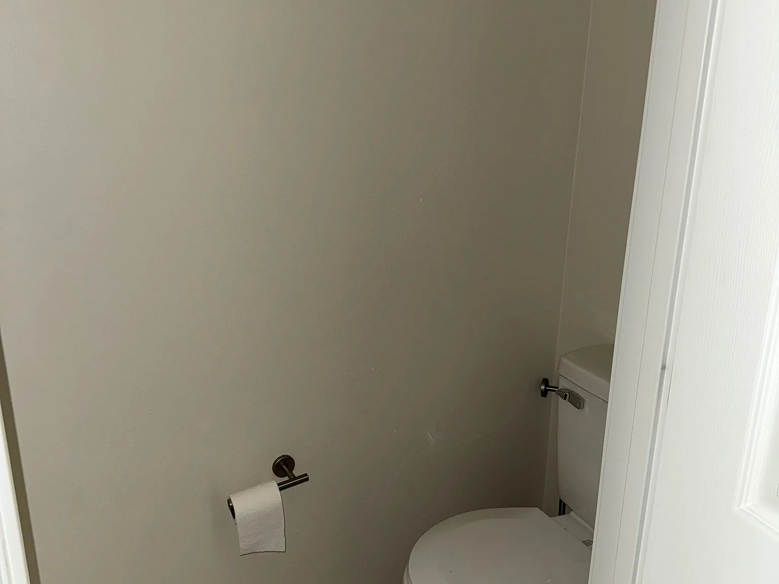 2 Bed 1 Bath Townhouse in Fenton - Available 10/01 - $1300/Month — Photo 3