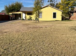 403 Ennis St, Plainview, TX 79072