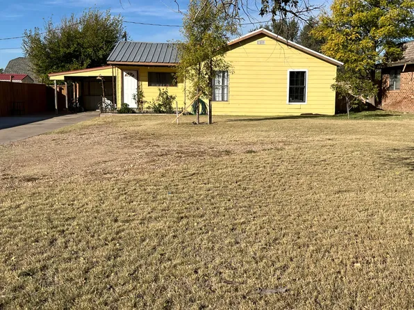 403 Ennis St, Plainview, TX 79072