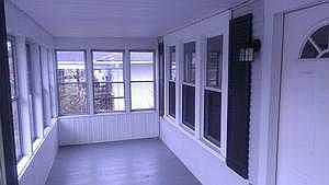 3rd image of 391 Maplewood Ave