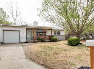 6414 N Randall Dr, Wichita, KS 67219