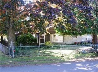 139 N 182nd St, Seattle, WA 98133