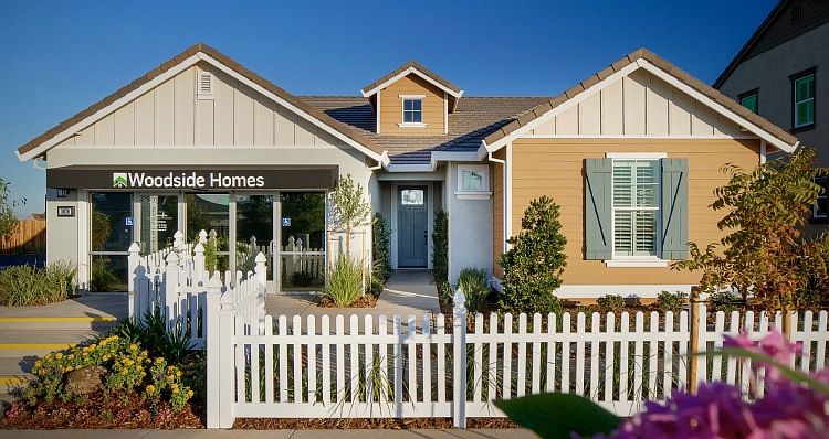 Woodside Homes - Plan 2-A 5055