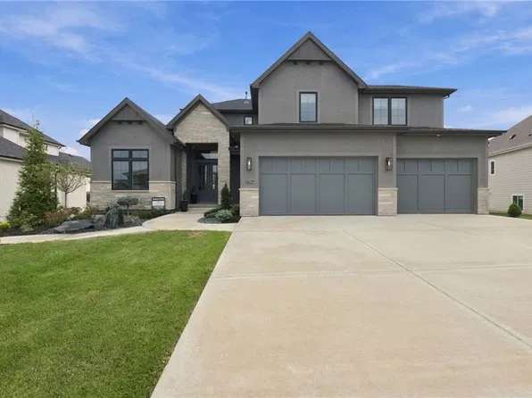 17705 Knox St, Overland Park, KS 66221
