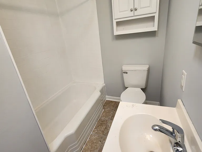 204 Shryer Rd — Photo 6