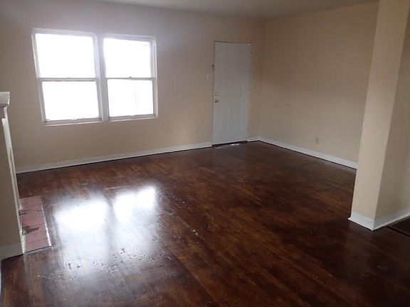 2nd image of 3030 Nations Ave