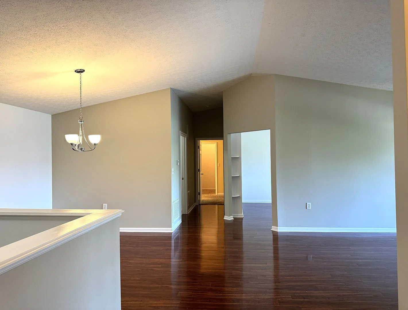 2 bed/2 bath Condo in Worthington Glen — Photo 4