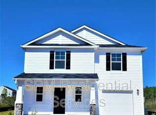 411 Hope Ln, Holly Ridge, NC 28445