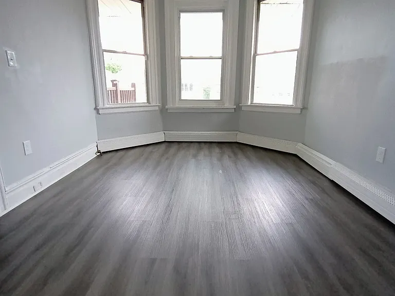 169 Johnson Ave — Photo 2